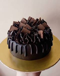 Eggless Chocolate Cake