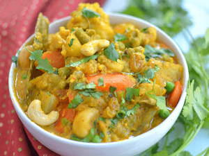 Veg Navaratan Kormaw