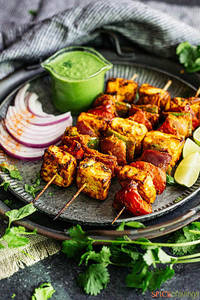 Tandoori Paneer Tikka Achari 6 Piece