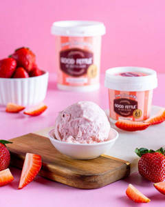 Creamy Strawberry Ice Cream