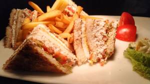 Akk Spl Nonveg Sandwich