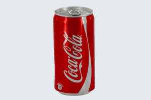 Coke Can (300 ml)
