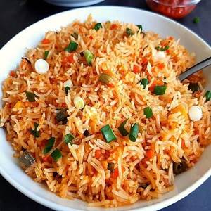 Schezwan Fried Rice (veg)