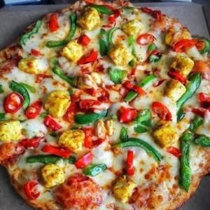 Paneer Pleasure Pizza