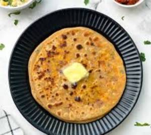 Paneer Paratha+Bhuni Mirch+Pickle+Boondi Raita