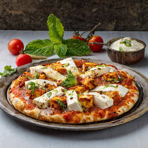 Paneer Tikka Masala Pizza