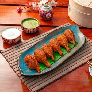 Peri Peri Momos (6 Pcs)