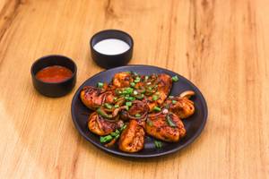 Pan Fried Chilli Momos (150 Gms)  