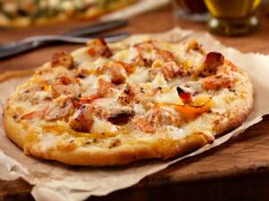 Butter Chicken Pizza