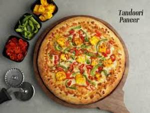 10" Medium Tandoori Paneer Hungry Pizza