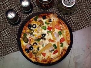 Olives All Time Pizza