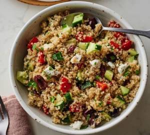 Quinoa salad [mediterranean]