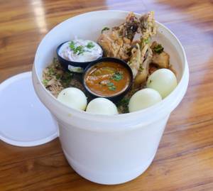 Chicken Bucket Biryani (5 Persons)