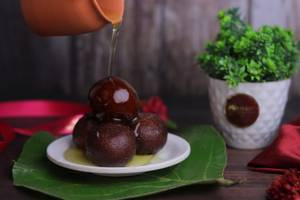 Kala Jamun ( Gila Wala )