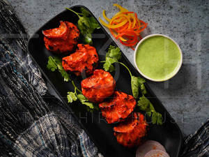 Chicken Tandoori Momos [5 Pieces]