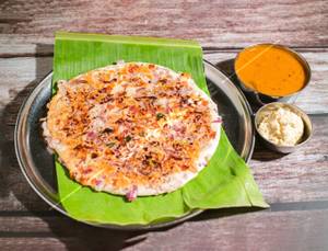 Butter Onion Uttapam