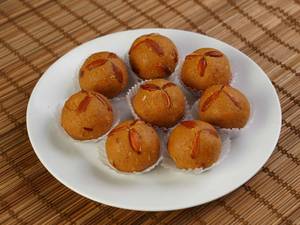 Besan Laddu [Guilt Free]