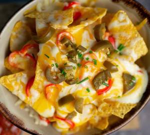 Cheesy Nachos