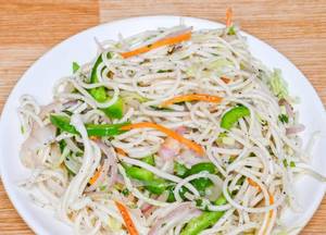 Hakka Noodles