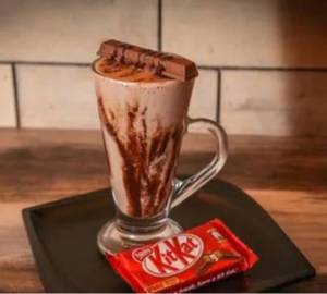 Kitkat Chocolate Oreo Shake [ Midium]
