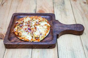 Chicken Cheese Pizza