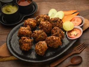 Veg Pakora (10 Pcs)