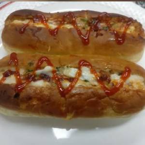 Veg Hot Dog (1 Pcs)