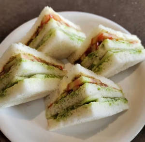 Vegetable Sandwich