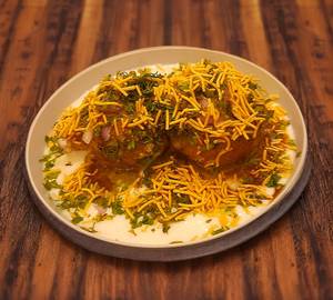 Vada Chaat (2 Pcs)