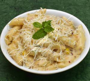 White Sauce Pasta