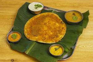 Ghee Podi Uttapam