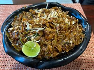 Seafood Pad Thai Noodles