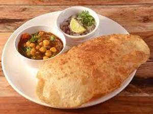 Chola Bhatura [2 Pieces]
