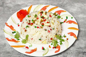 Kashmiri Pulao With Raitha Pickle Papad