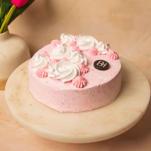 Strawberry Passion Cake 500gms