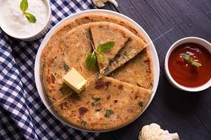 Aloo Paneer Paratha