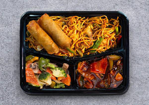Chilli Baby Corn Noodle Meal Tray
