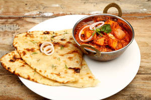Paneer with tawa roti [2 pieces]