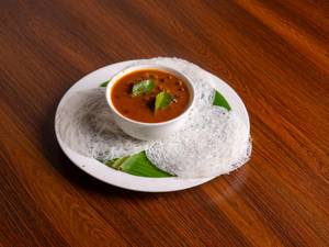 Noolputtu(3) With Kadala Curry