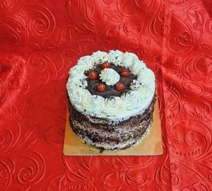 Royel Chocolate Cake