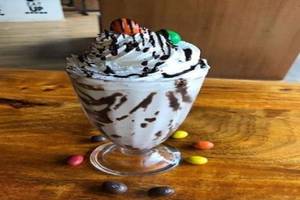 M And M Shake