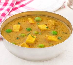 Matar Paneer                          