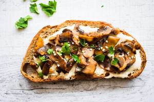 Mushroom On Toast 
