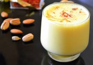 Kesar Pista Milkshake 