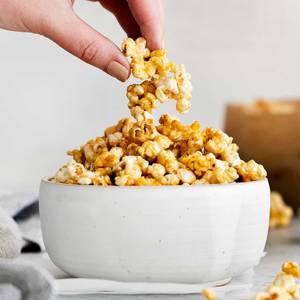 Caramel popcorn