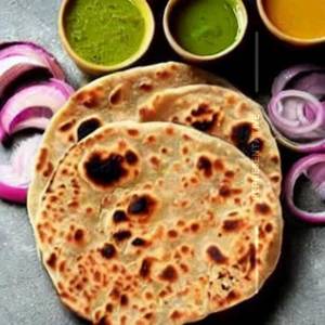 Aloo pyaz paratha tandoori