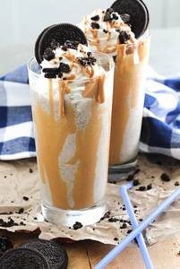 Peanut Butter Oreo Thickshake