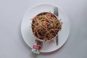 Chicken Hakka Noodles    