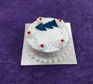 Eggless Classic Vanilla Cake