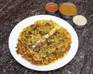 Onion Uttapam